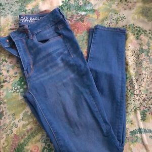 american eagle high waisted jeans